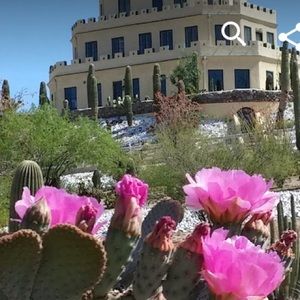 Meet your Posher, Fay